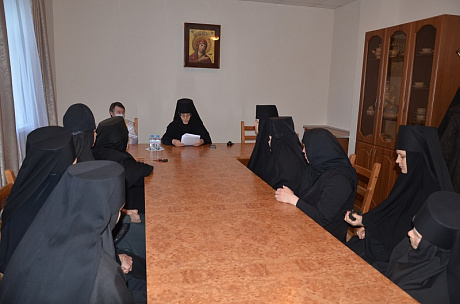 В монастыре состоялась беседа с сестрами обители в рамках XXV Димитриевских образовательных чтений