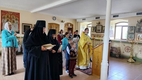 Начало учебного года в воскресной школе при монастыре
